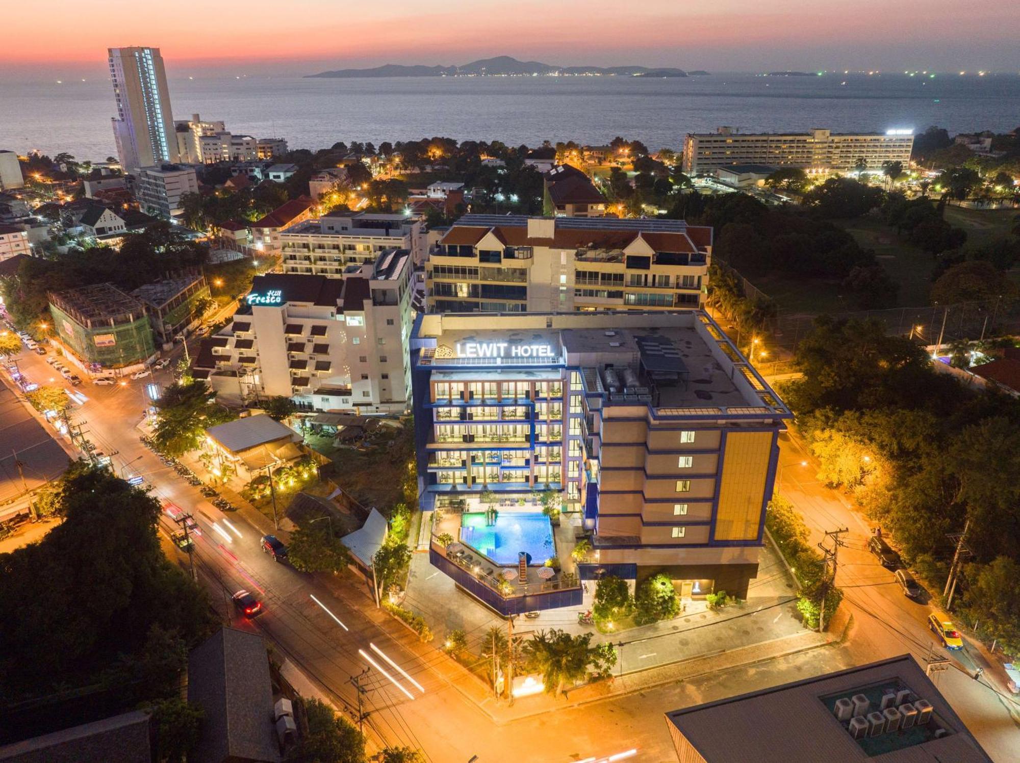 Lewit Hotel Pattaya, A Member Of Radisson Individuals Zewnętrze zdjęcie